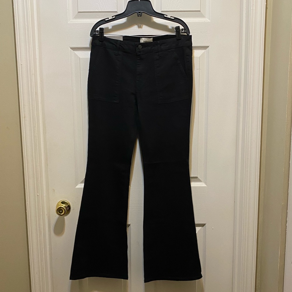 Francescas Black JEANS Size 30 (size 9/10)…